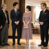 両家顔合わせの服装｜二人と両親の格のそろえ方・会場別の目安とNG例