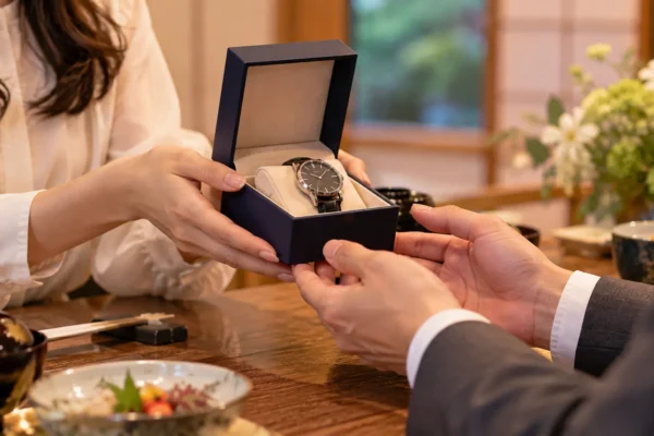 婚約返しの相場は平均18.6万円｜婚約指輪の半額には届かず、お返しをした人は44.3%